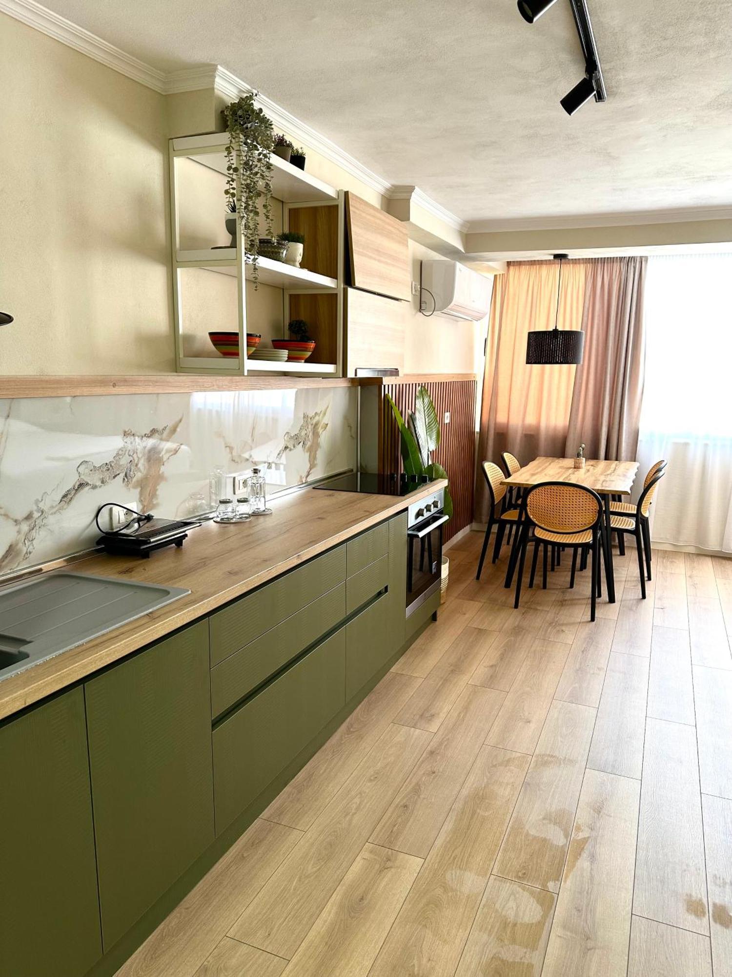 Stylish Near The Beach- Modern & Comfort Appartement